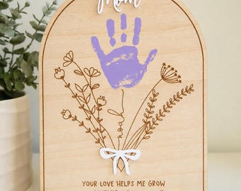 Mothers Day Gift, Handprint Sign, Mom or Grandma Gift from Kids, Personalized Handprint Craft, Kids Handprint Art