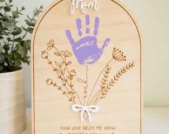 Mothers Day Gift, Handprint Sign, Mom or Grandma Gift from Kids, Personalized Handprint Craft, Kids Handprint Art