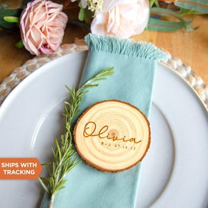 Custom Wood Place Card 3.5-4&quot; | Rustic Wedding Name Place Cards, Engraved Wood Slice Log Name, Rustic Place Name,Wedding Table Place Setting