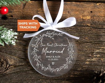 Ons First Christmas Married Ornament | Aandenken jonggehuwde, kerstornament dhr. mevrouw, boomornament bruiloft, cadeau jonggehuwde, ornament koppels