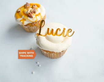 Aangepaste naam cupcake topper | Gepersonaliseerde houten of acryl cupcake topper, aangepaste naam verjaardag cupcake topper, verjaardagstaartbedel, naam cake