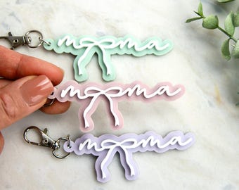 Mama Keychain, Mom Gift, Mother's Day Gift, Bow Keychain, Cute Mama Keychain, Gift for Mom, Acrylic Keychain
