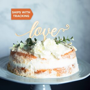 Liebe Hochzeitstorte Topper | Personalisierter Kuchen Topper, Rustikaler Holz Acryl Kuchen Topper, Jubiläum Benutzerdefinierter Topper, Verlobung, Topper Dekor