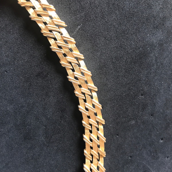 Vintage jewellery gold tone TRIFARI bracelet