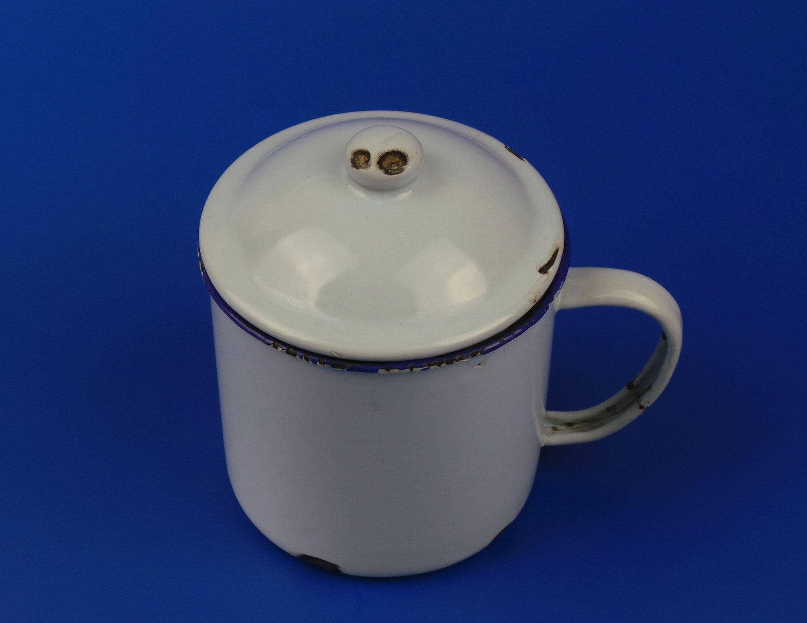 Vintage White Enamel Cup With Handle and Lid Vintage Enamel Mug Farmhouse Decor Made in Vietnam