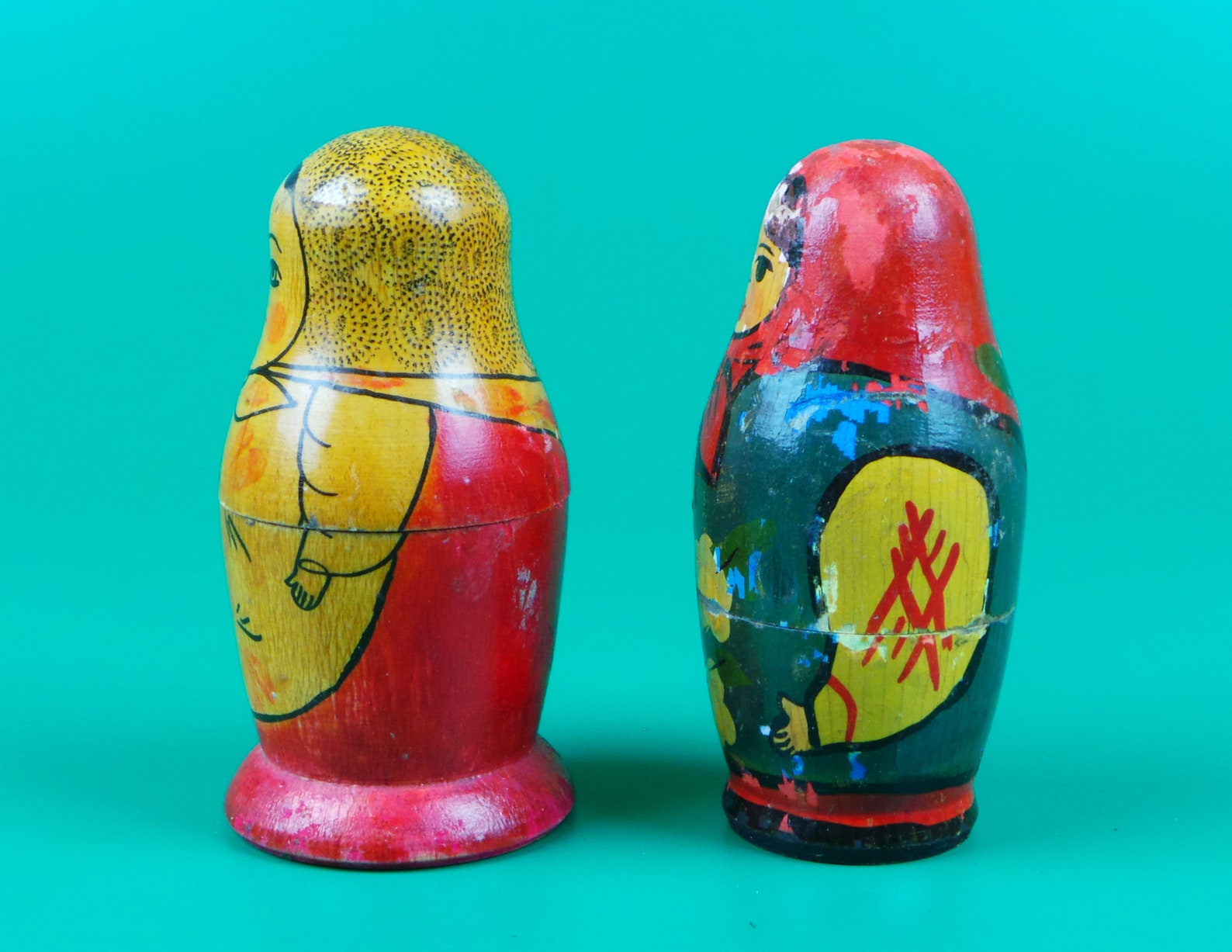 Two Vintage Russian Wooden Nesting Dolls Vintage Hand Painted Etsy