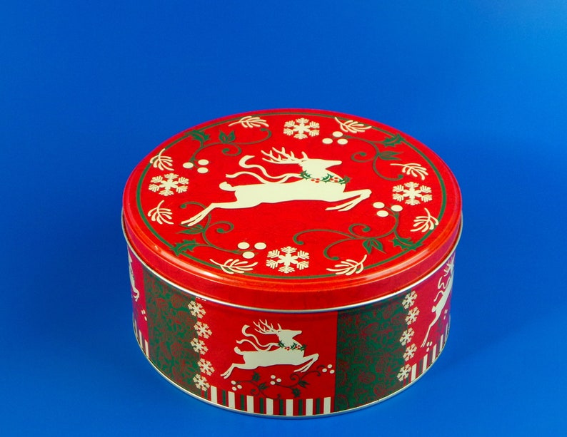 Vintage Round Christmas Container Vintage Tin Box Deers Etsy