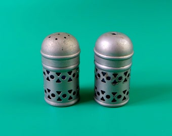 Vintage Small Shaker Set Salt&Pepper Apex EPNS * with Blue Cobalt Glass Insert * Vintage Silver Plated Shakers * Made in England