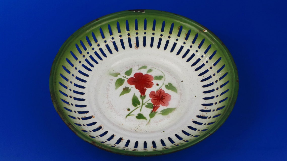 Antique Large Enamel Vented Fruit Bowl Vintage Fruit Plate Etsy