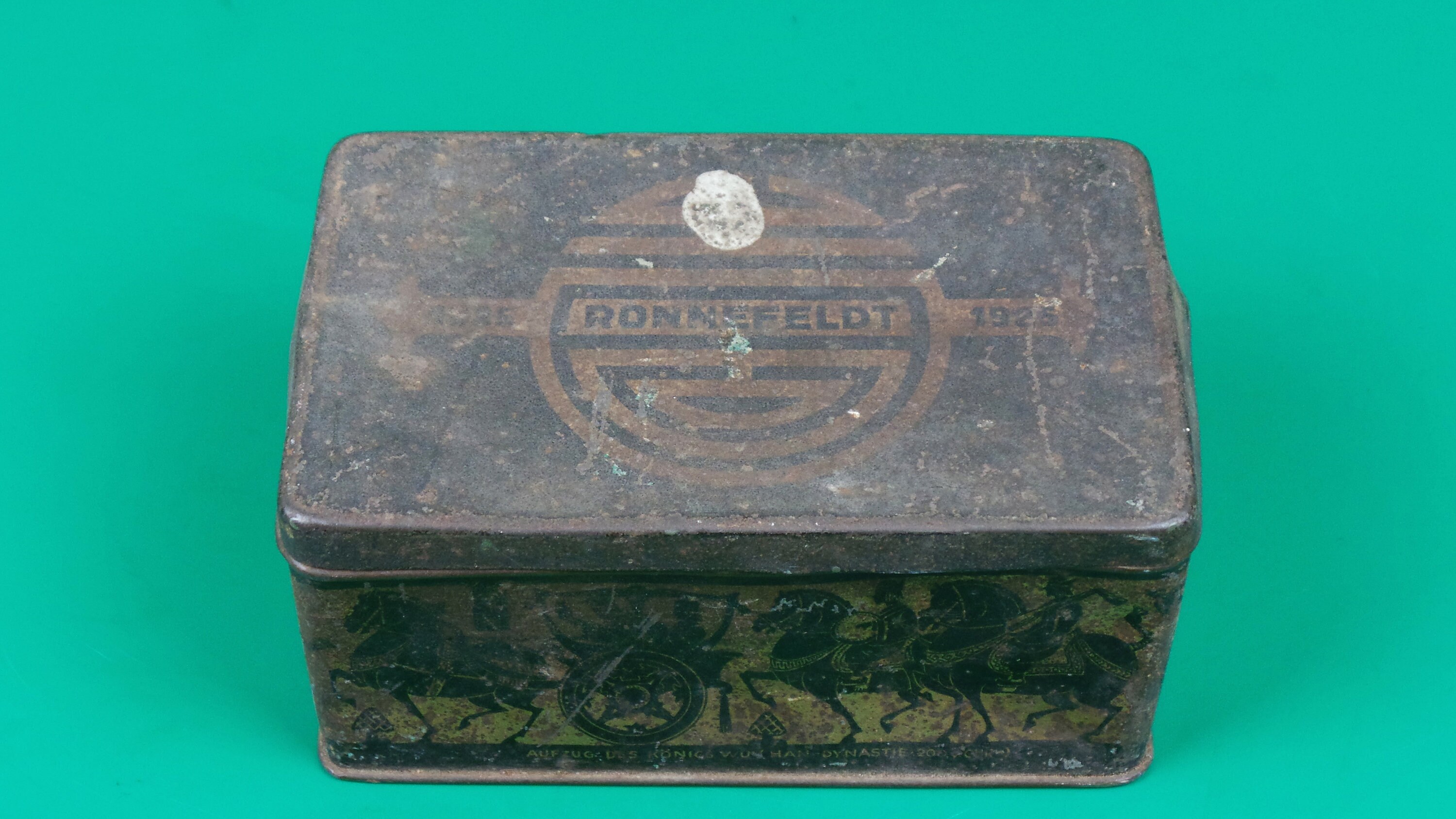 Antique Tea Tin Box J.t.ronnefeldt Vintage Collectable Tea Etsy