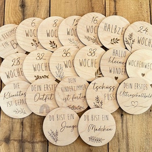 Meilensteinkarten aus Holz / Meilensteine Schwangerschaft / Meilensteine graviert / Geschenk Schwangerschaft