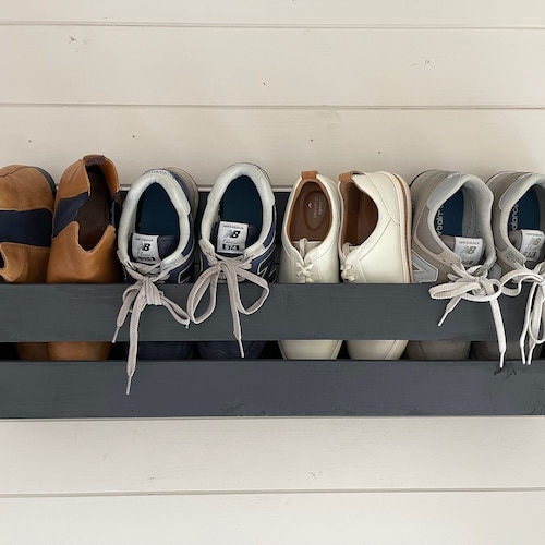 Wall mounted hallway rustic shoe rack - Urban slate