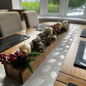 Rustic Christmas Table Centre Piece Box - Dark Oak (golden) - Etsy UK