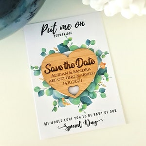 Cadeaux de mariage en bois rustique | Faites gagner l'aimant date | Réservez votre date d'invitation | Magnet de mariage personnalisé | Cartes 200 g/m² incluses