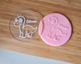 Timbre de biscuit de dinosaure | Timbre de biscuit de nom | Fondant Debosseur | Timbre de biscuit d'anniversaire | Anniversaire enfant | Fête des dinosaures | Personnalisé