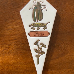 Ceramic Garden Marker - Peas