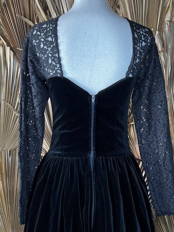 Vintage Laura Ashley Black Velvet Maxi Dress Lace… - image 7