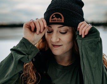 Van Isle Toque in Charcoal Grey