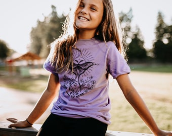 Luna Folk Art Kids/Youth Tee in Lavender