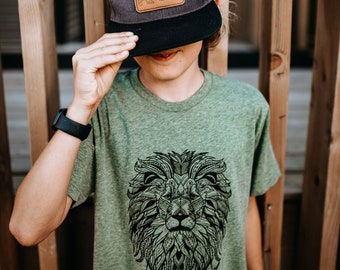 Lion Kids/Youth Tee in Bamboo Green