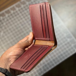 Cartera plegable Tobar, hecha a mano, cartera para hombre, plegable, minimalista, piel de grano completo, piel curtida con vegetales, moda masculina