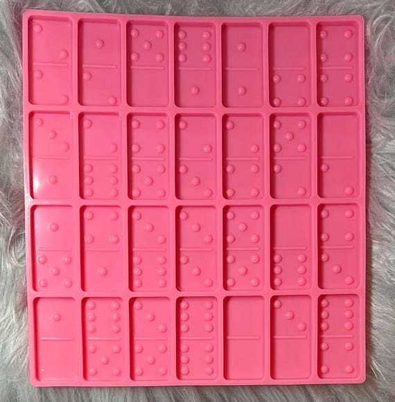 Pink Domino Mold