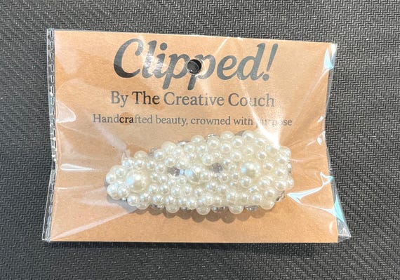 Handmade Epoxy Resin Hair Clip: Glitter Floral Design