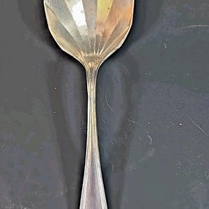 Community Plate Oneida 1912 Georgian Scalloped Serving Spoon Vintage Silverplate