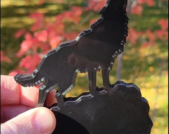 Howling Wolf Plant Stake 2d Silhouette Home Office Decor Statue Decoration | Home Decor | Gift for Wolves and Plant Lovers | Husky Howl