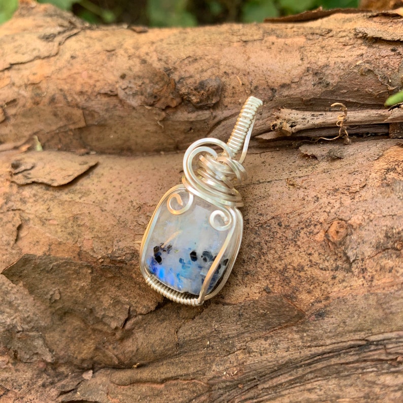 Healing Crystal Jewelry Silver Wire Wrapped Necklace Flashy Hand Cut Moonstone Pendant with Black Tourmaline