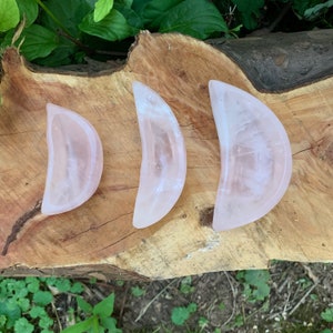 High Quality Rose Quartz Moon Trinket Bowls - Crystal Bowl - Natural Stone Dish - Rose Quartz Moon - Crystal Healing Charging Display Decor