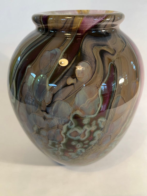 Abstract Vase hand blown art glass by Robert Eickholt