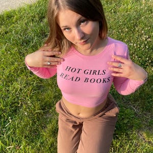 Hot Girls Read Books Y2K Crop Top Baby Tee Long Sleeve