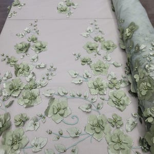 Tessuto in pizzo con perline: ricamo floreale 3D, abito da sposa verde salvia