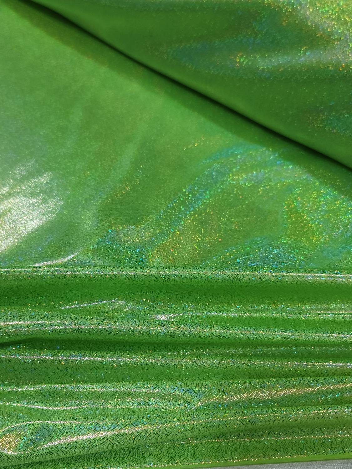 hologram chroma 美品 Holographic Chrome: Silver — CWS USA