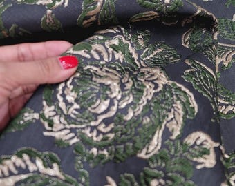 Tessuto broccato nero: jacquard floreale oro e verde - sposa, quinceañera