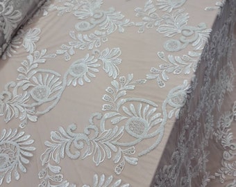Tessuto in pizzo floreale con perline bianco sporco: rete ricamata, abito da sposa