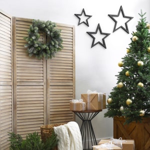 Wooden Star Wall Decor - Painted Star Wall Art - Custom Farmhouse Christmas Decor