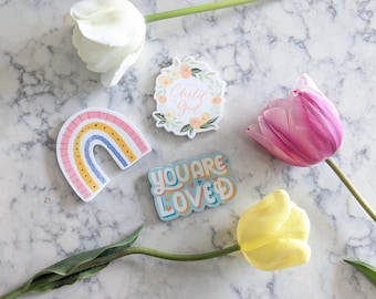 Colección Hijo de Dios: Pegatina cristiana, caligrafía, letras, resistente a la intemperie, mate, troquelada, 6,35 cm (2,5")