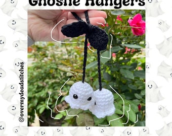 Crochet ghost car hangers