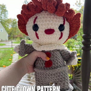 Cute clown crochet pattern