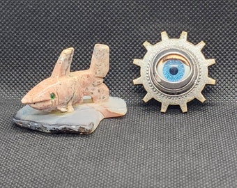 Steampunk eye pin, steampunk pin, eye pin, steampunk, eyeball pin, eyeball, steampunk eye brooch, eye brooch, halloween eye pin, haloween