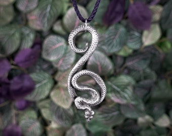 Tree Boa Snake Necklace, Unisex Animal Pendant, Adjustable Length Vegan Hemp Cord, Zero Waste Gift Wrap Packaging, Hypoallergenic Jewelry