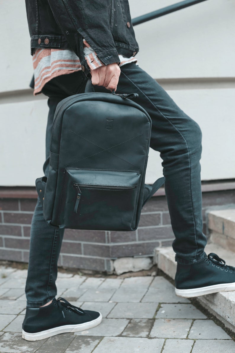 Urban Leather Rucksack, Everyday Leather Backpack for Men, Practical Rucksack for Laptop, Books and Files image 2
