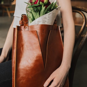 Handmade Brown Leather Handbag, Brown Leather Shoulder Bag Woman, Woman Brown Leather Tote Bag, 3rd Leather Anniversary Gift image 2