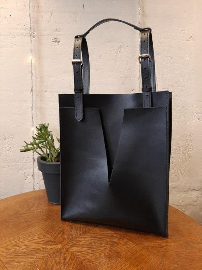 Hand Made Leather Tote Bag for Women, Black Soft Leather Tote with Zipper image 3