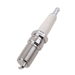 NOWY model rury Stealth Spark Plug