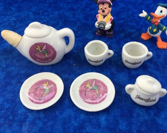 Sugar 1937 Walt Disney/'s Snow White /& the Seven Dwarfs Child/'s Tea Set--Tea Pot Rare Complete Set Creamer Place Settings 6 Cake Plate,