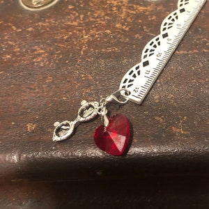 Love Glasses - Silver lace metal Pd ruler with glasses and red heart