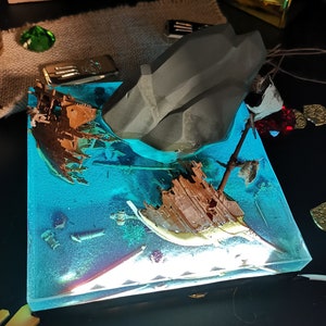 Destroyed Galleon Diorama Limited Edition inspired by Sea of Thieves